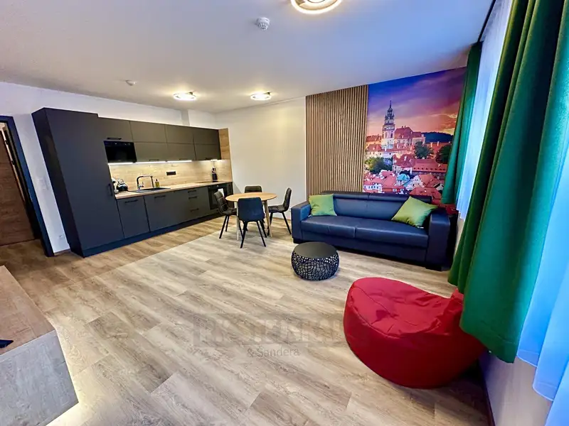 Pronájem bytu 2+kk 71 m², Český Krumlov – náhled fotky 1