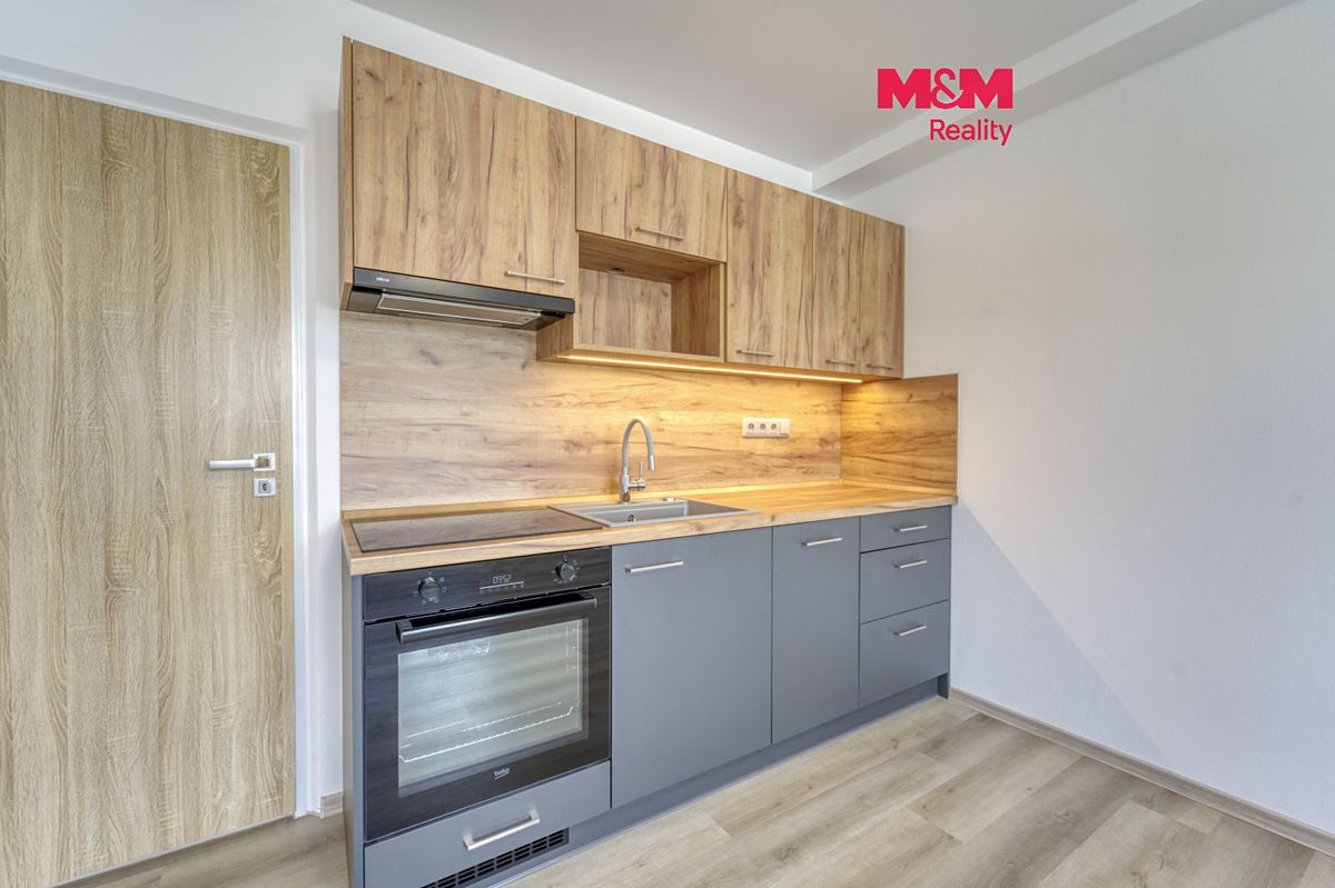 Pronájem bytu 2+kk 40 m²