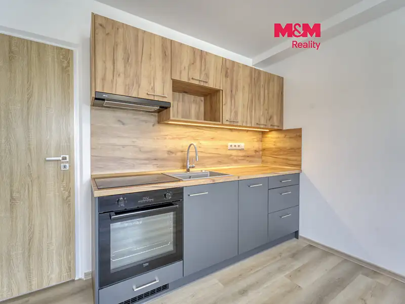 Pronájem bytu 2+kk 40 m², Sušice – náhled fotky 1