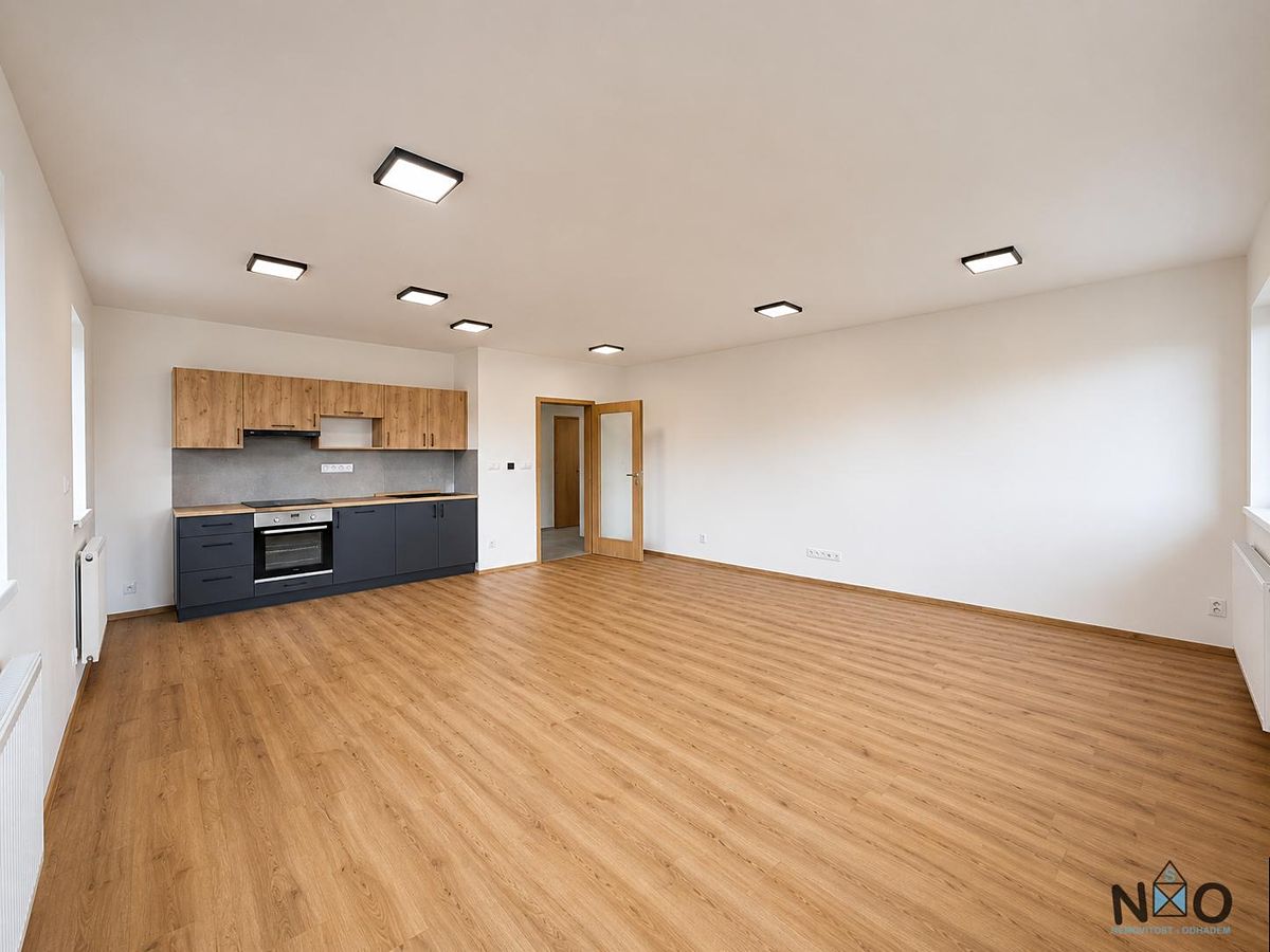 Pronájem bytu 1+kk 39 m²