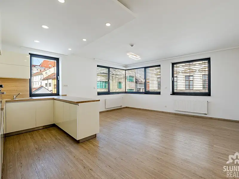 Pronájem bytu 3+kk 69 m², Uherský Brod – náhled fotky 3