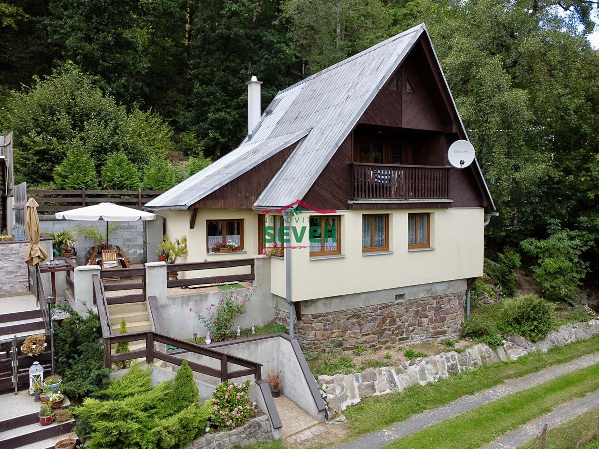 Prodej chalupy 108 m², pozemek 193 m²
