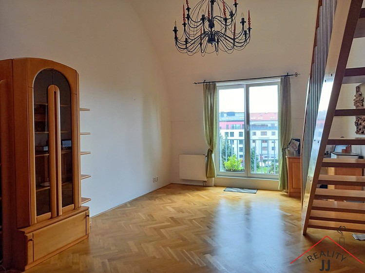 Pronájem bytu 3+kk, 99 m² (17 z 22)