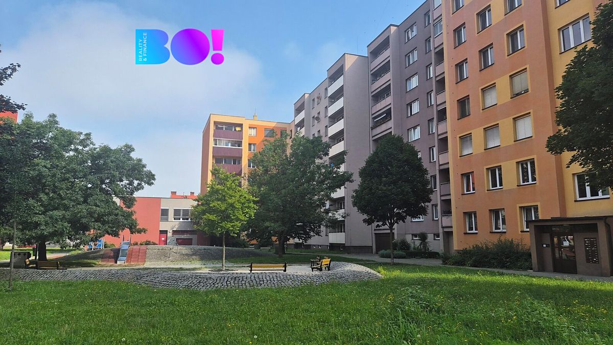 Pronájem bytu 1+1 38 m²
