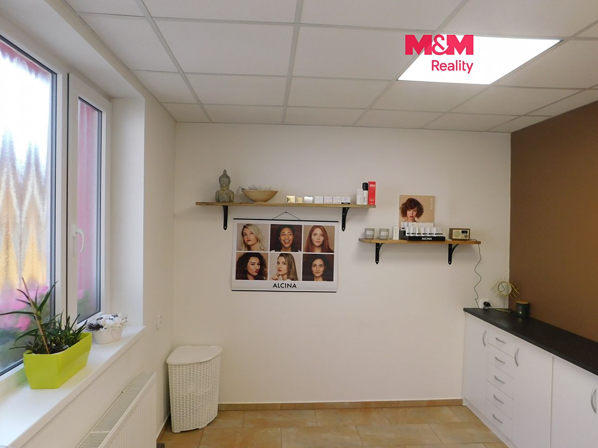 Pronájem obchodního prostoru 11 m²