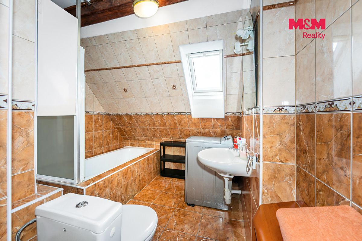 Pronájem bytu 3+kk 89 m² – fotografie 4