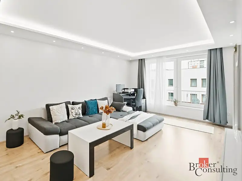 Pronájem bytu 2+kk 58 m², Pardubice – náhled fotky 3