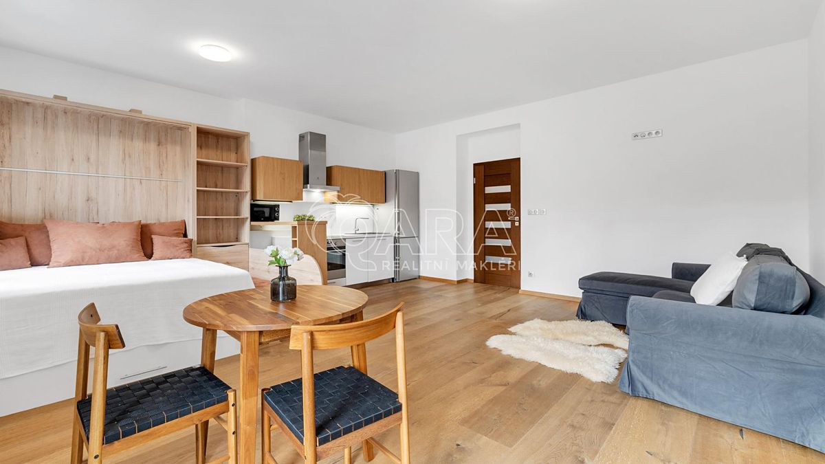 Pronájem bytu 2+kk 58 m² – fotografie 2