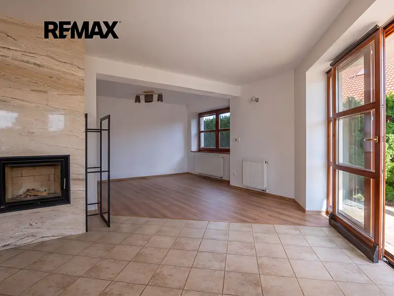 Prodej rodinného domu 168 m², pozemek 1017 m², Solnice – náhled fotky 3