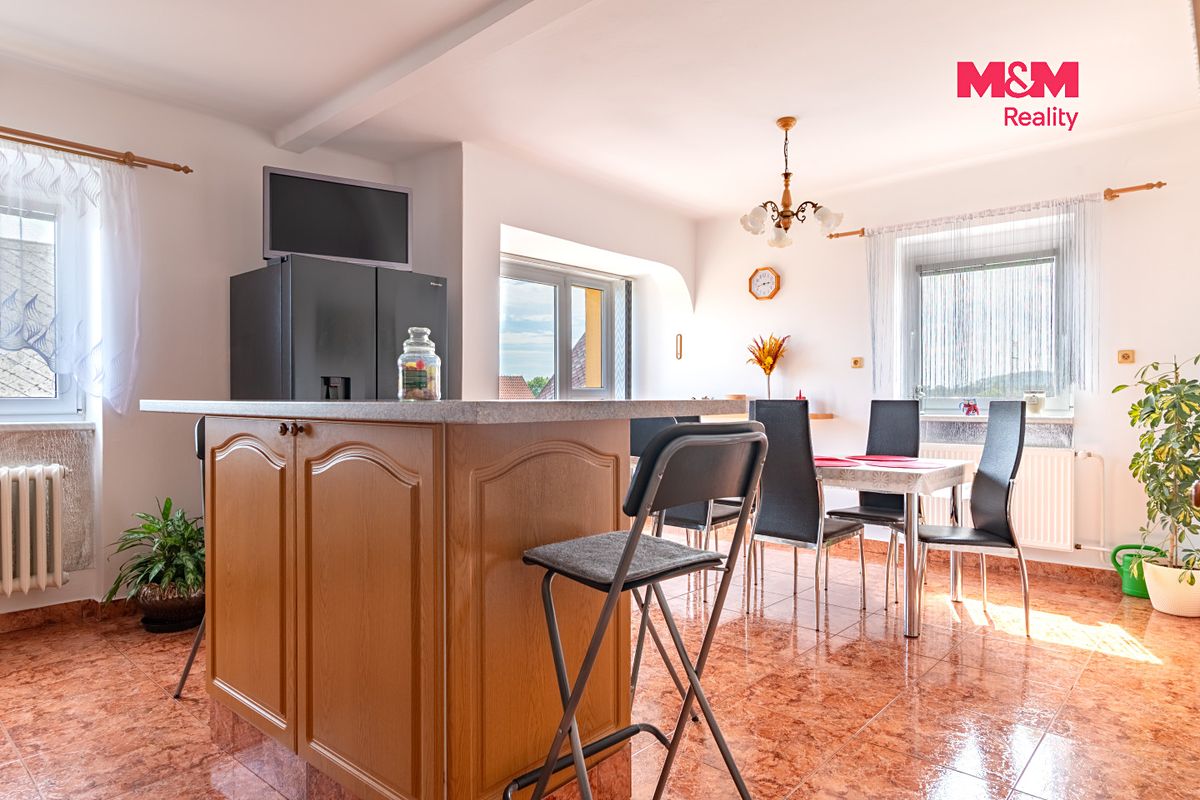 Pronájem bytu 5+1 160 m² – fotografie 2