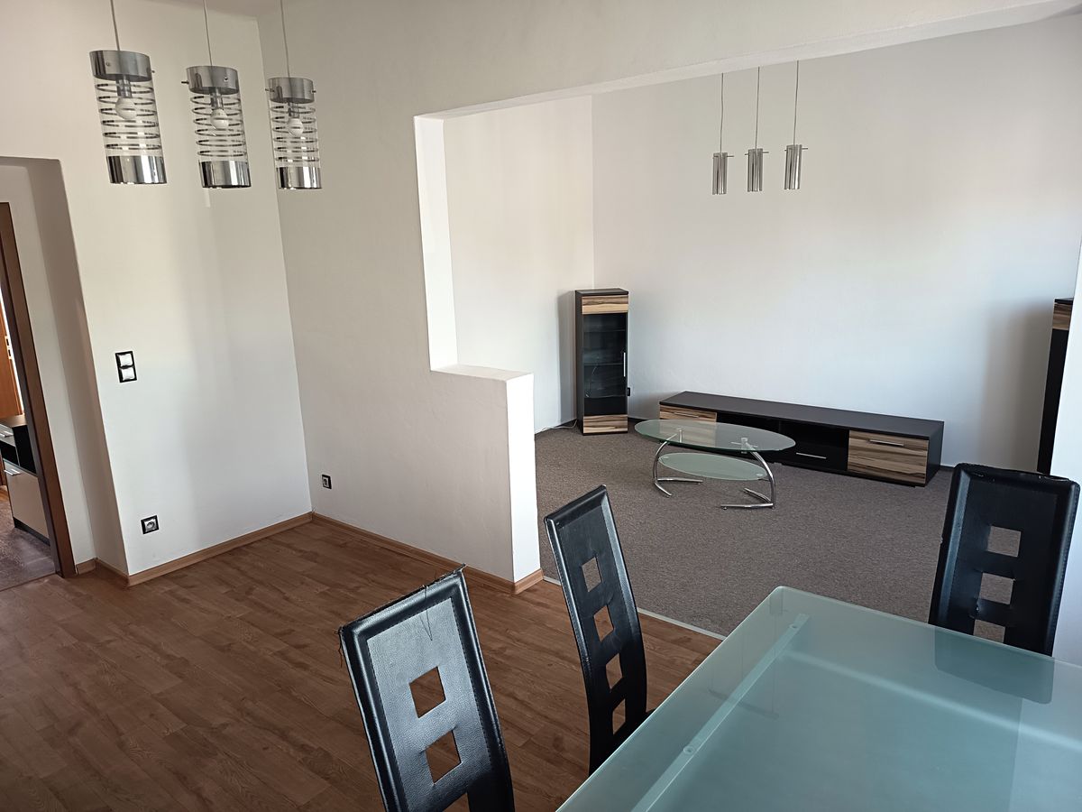 Pronájem bytu 2+kk 54 m² – fotografie 4