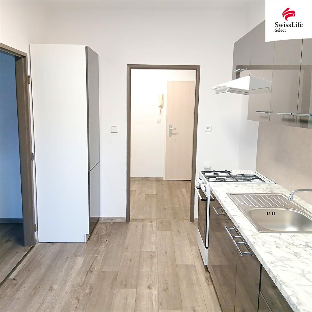 Pronájem bytu 2+1 55 m² – fotografie 3