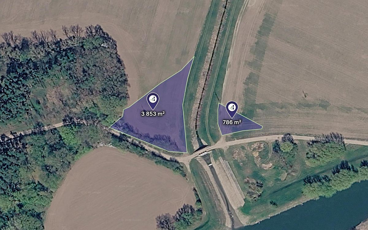 Prodej pole 7042 m²