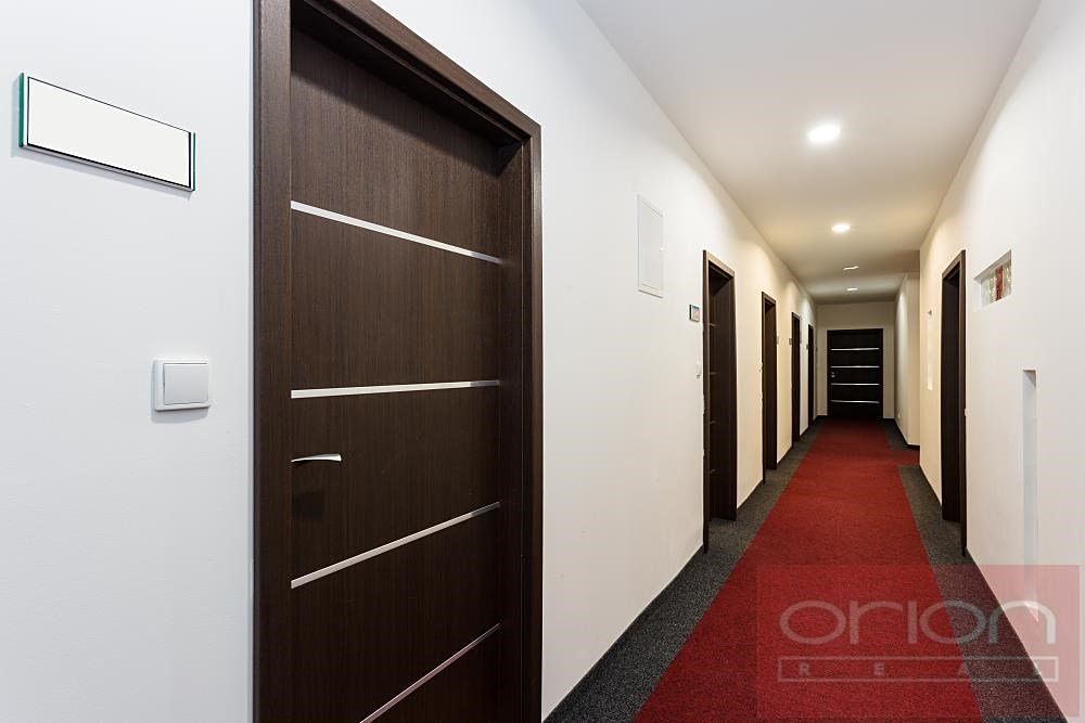 Pronájem kanceláře 38 m² – fotografie 4