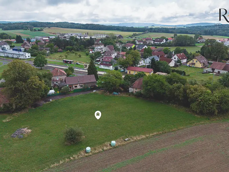 Prodej stavebního pozemku 719 m², Příkosice – náhled fotky 1
