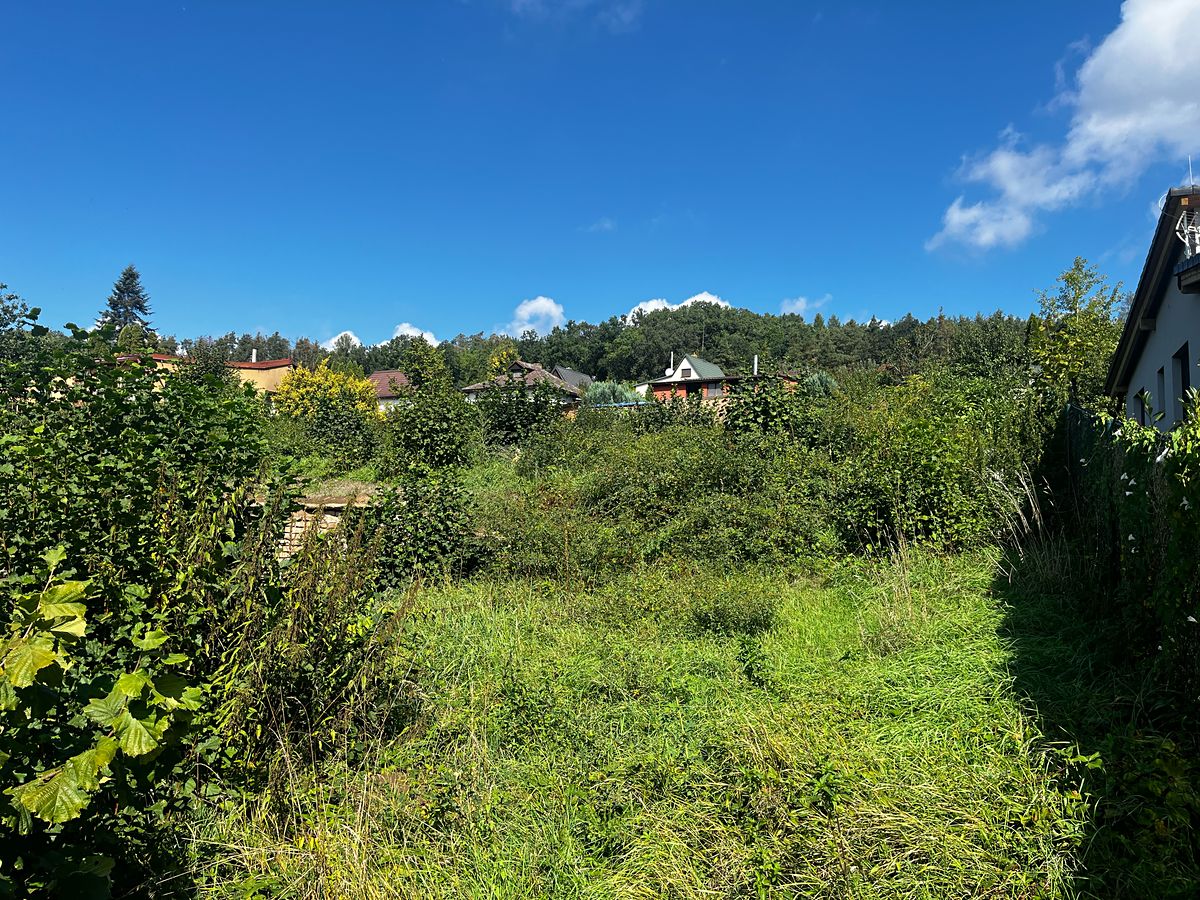 Prodej stavebního pozemku 949 m²