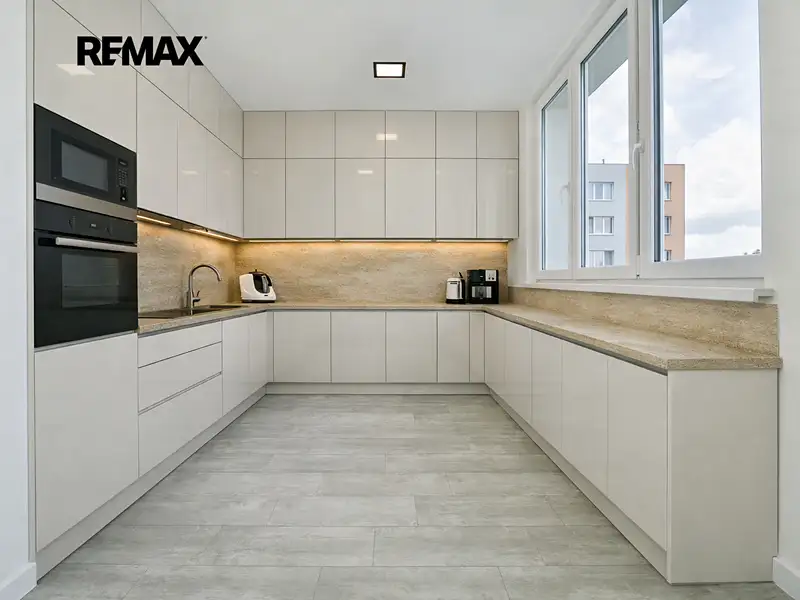 Prodej bytu 3+1 68 m², Ostrava – náhled fotky 2