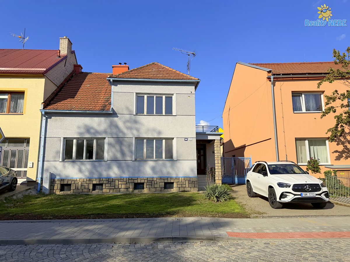 Pronájem rodinného domu 150 m², pozemek 1406 m²