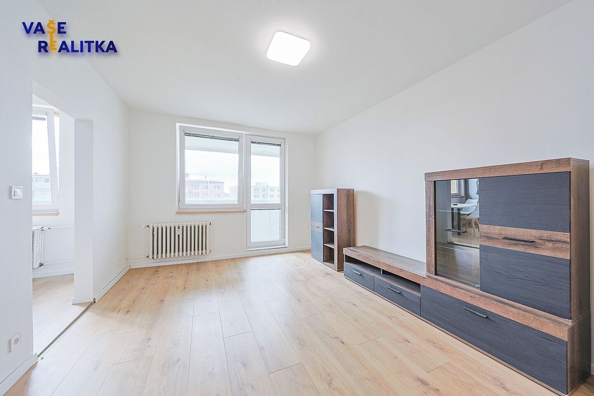 Pronájem bytu 2+1 54 m² – fotografie 3