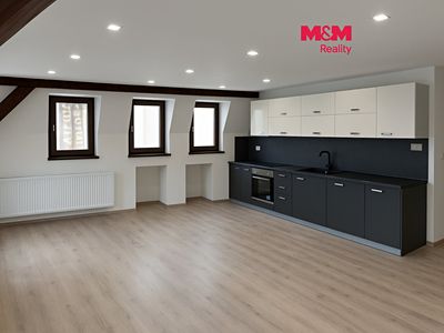Pronájem bytu 3+kk 75 m²
