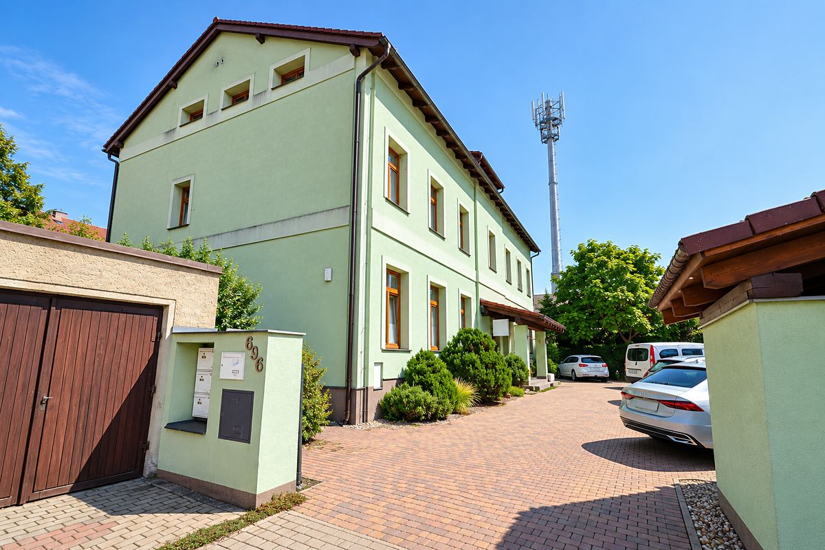Prodej vícegeneračního domu 783 m², pozemek 1050 m²