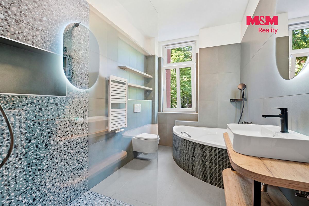 Prodej činžovního domu 670 m² – fotografie 3