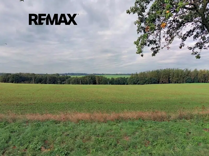 Prodej pole 22505 m², Úmonín – náhled fotky 2