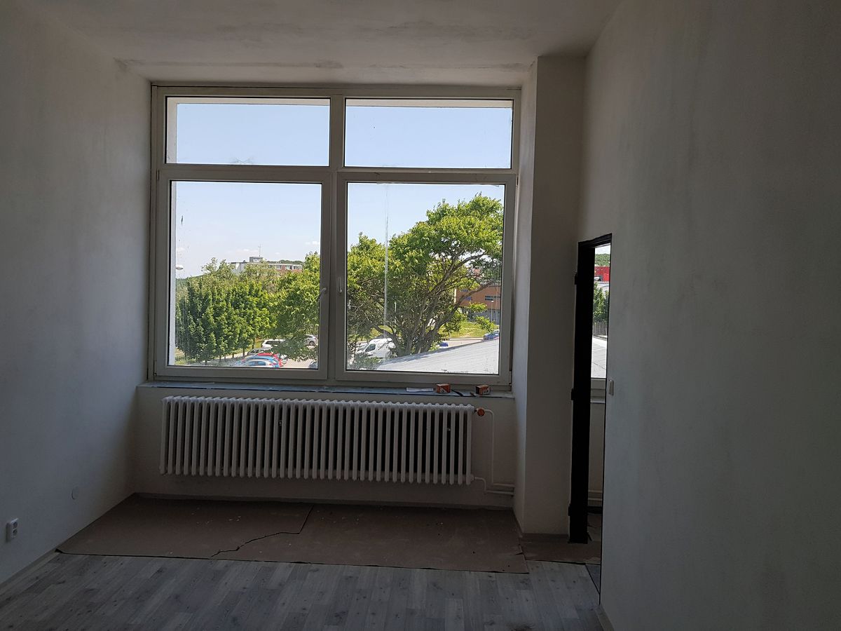 Pronájem bytu 2+1 72 m² – fotografie 4