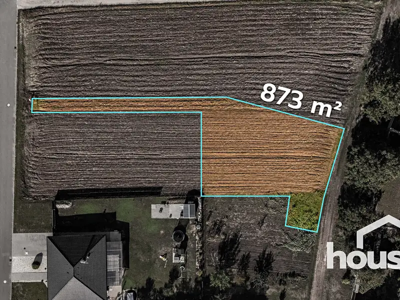 Prodej stavebního pozemku 873 m², Hostěradice – náhled fotky 1
