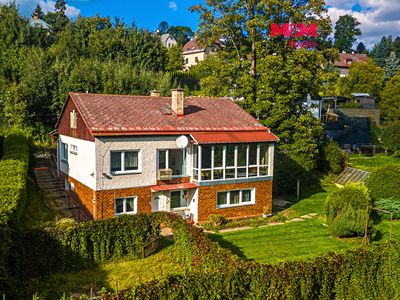 Prodej rodinného domu 180 m², pozemek 1660 m²