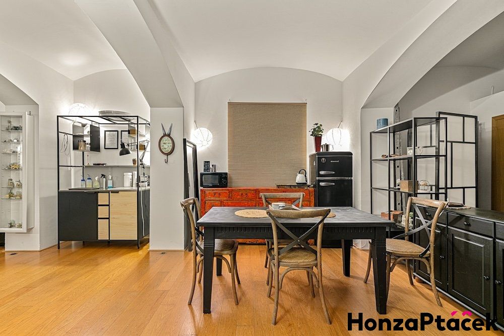 Prodej komerční nemovitosti 66 m² – fotografie 4