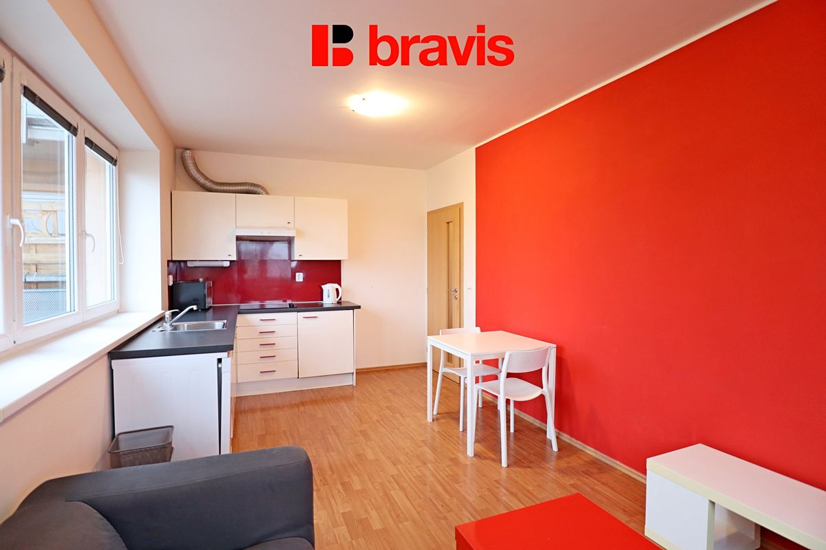 Pronájem bytu 2+kk 46 m² – fotografie 5