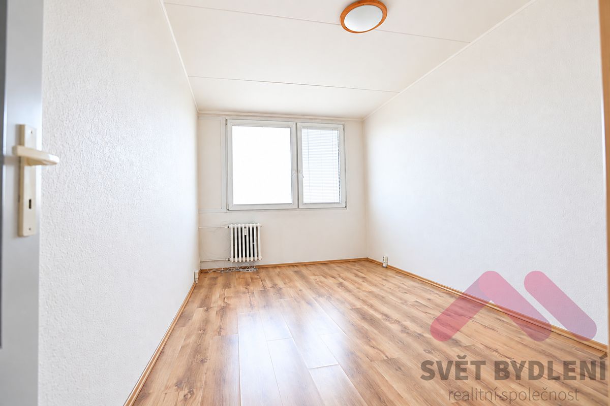 Pronájem bytu 2+kk 40 m² – fotografie 2