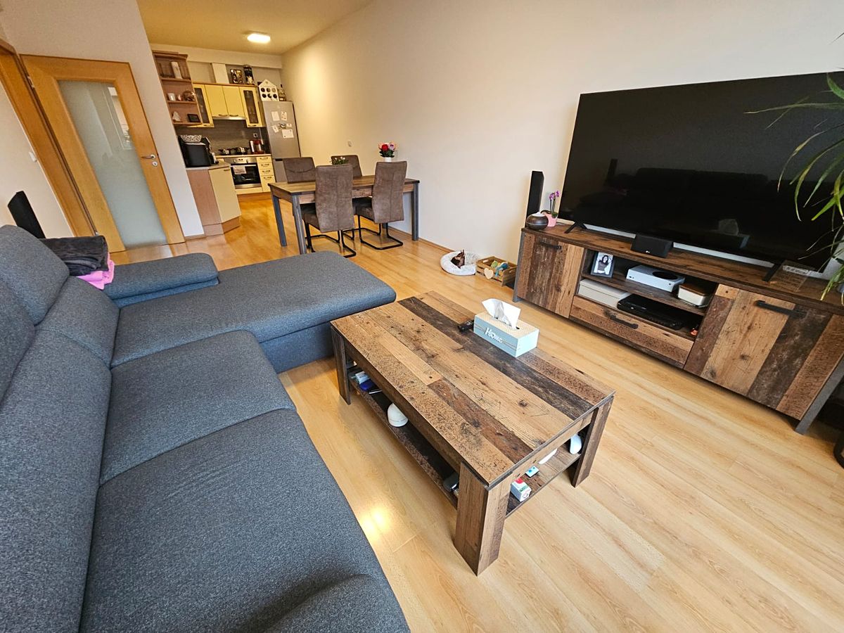 Pronájem bytu 3+kk 86 m²