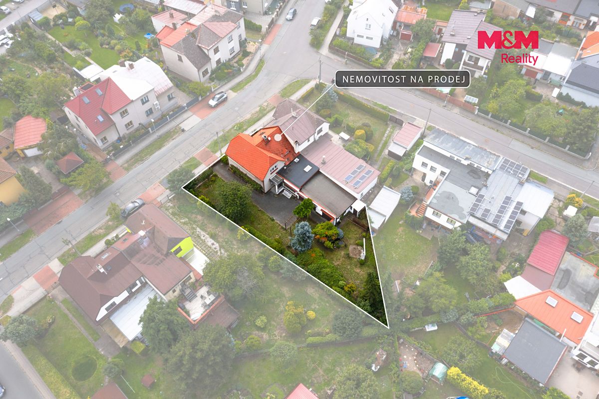 Prodej rodinného domu 150 m², pozemek 612 m² – fotografie 2