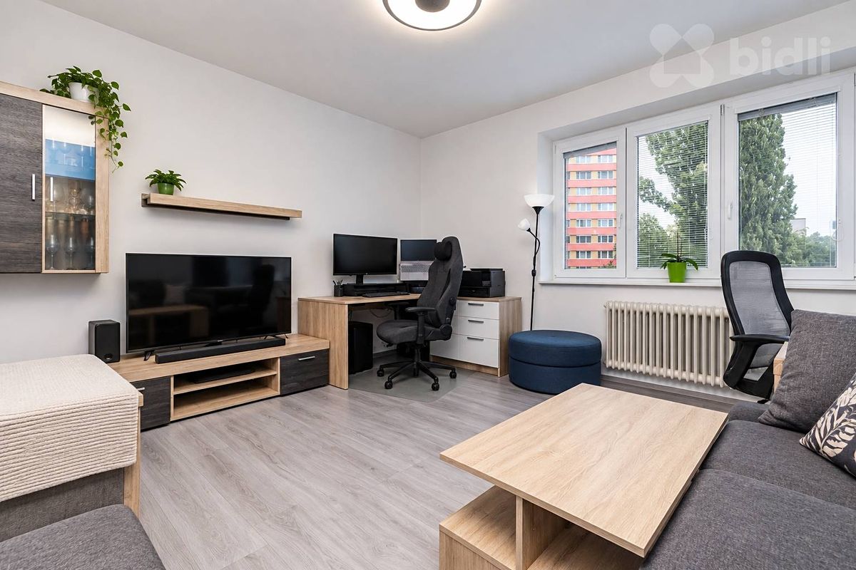 Prodej bytu 2+1 64 m² – fotografie 2