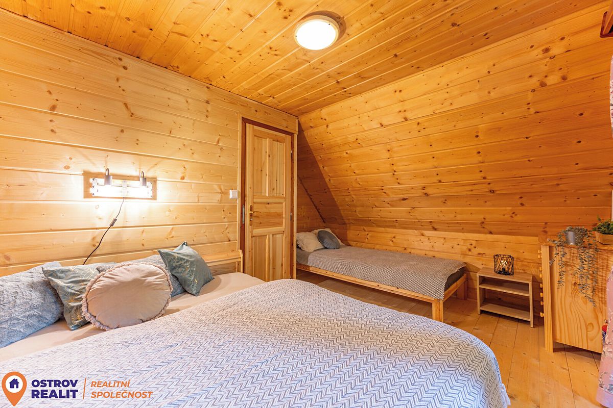 Prodej chalupy 68 m², pozemek 856 m² – fotografie 2