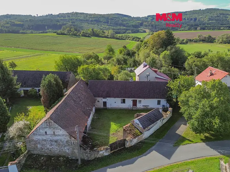 Prodej zemědělské usedlosti 138 m², pozemek 2450 m², Neurazy – náhled fotky 1