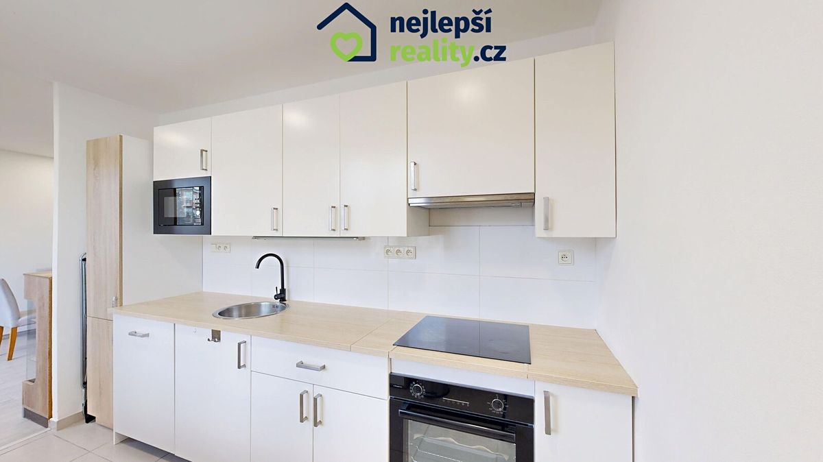 Pronájem bytu 2+1 54 m² – fotografie 2