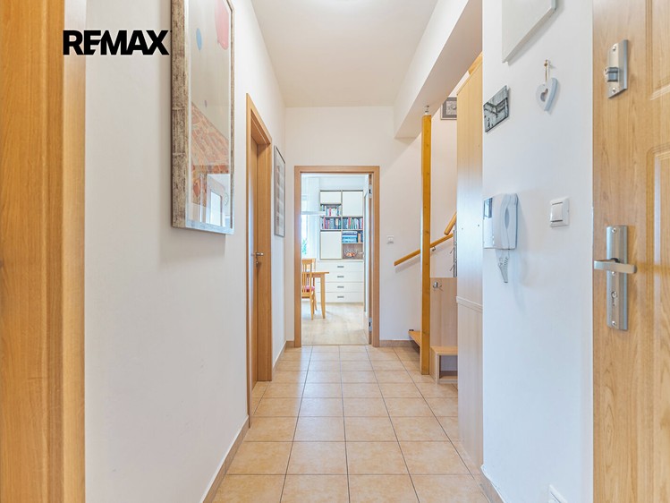 Prodej bytu 4+kk, 93 m² (12 z 27)