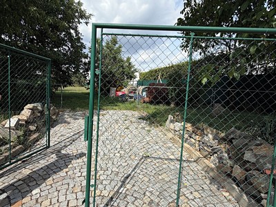 Pronájem pozemku, 848 m² (3 z 8)