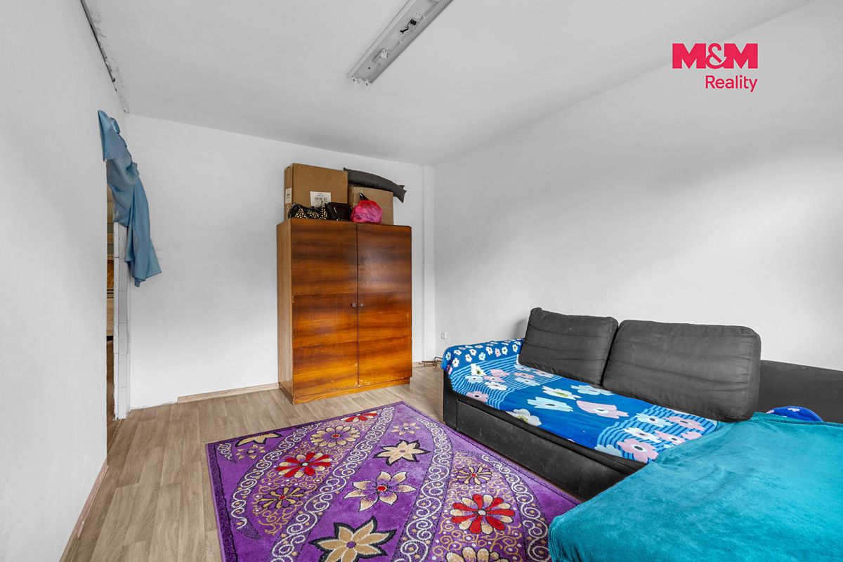 Prodej rodinného domu 220 m², pozemek 549 m² – fotografie 4