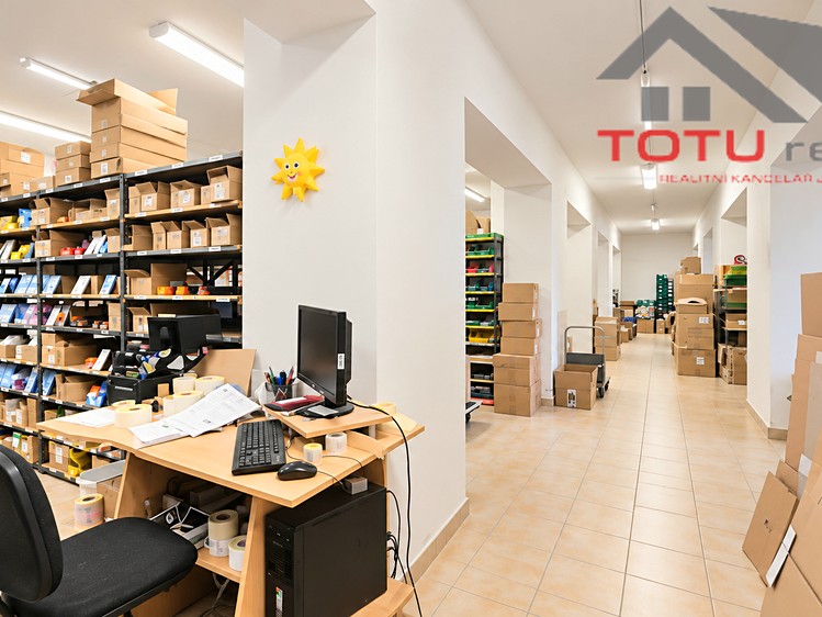 Gewerbefläche zum Kauf, 1.058 m² (16 von 30)