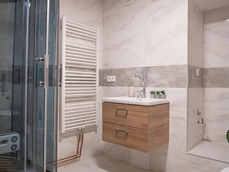 Pronájem bytu 2+1 77 m², Znojmo – náhled fotky 3