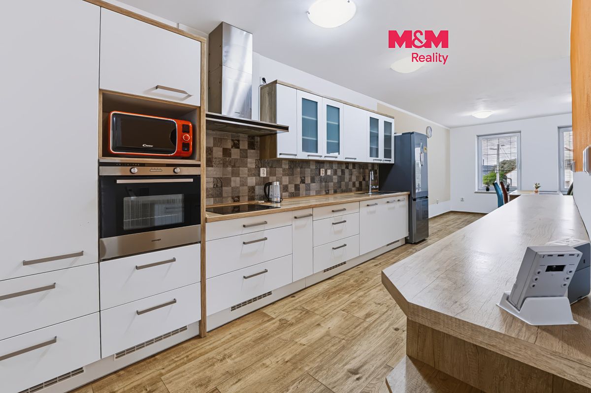 Pronájem rodinného domu 120 m², pozemek 1108 m²