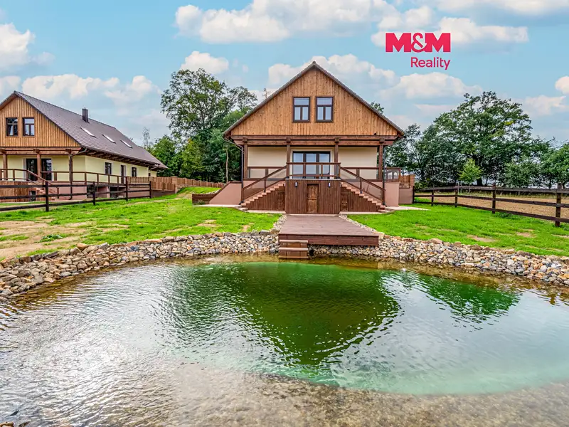 Prodej rodinného domu 221 m², pozemek 1624 m², Trhový Štěpánov – náhled fotky 1
