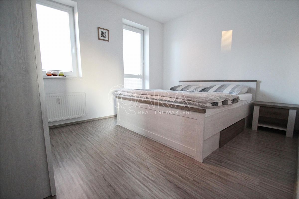Pronájem bytu 3+kk 54 m² – fotografie 3