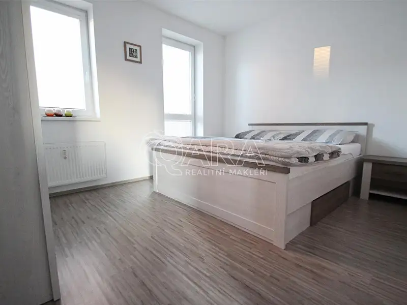 Pronájem bytu 3+kk 54 m², Beroun – náhled fotky 3