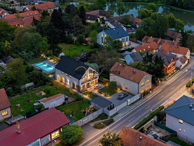 Prodej stavebního pozemku 1418 m²