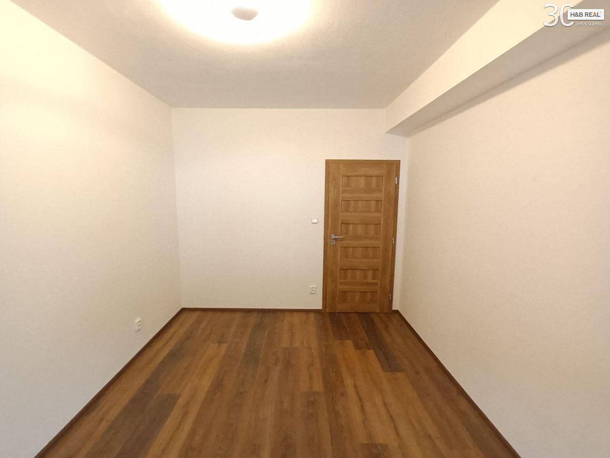 Pronájem bytu 2+kk 50 m² – fotografie 5